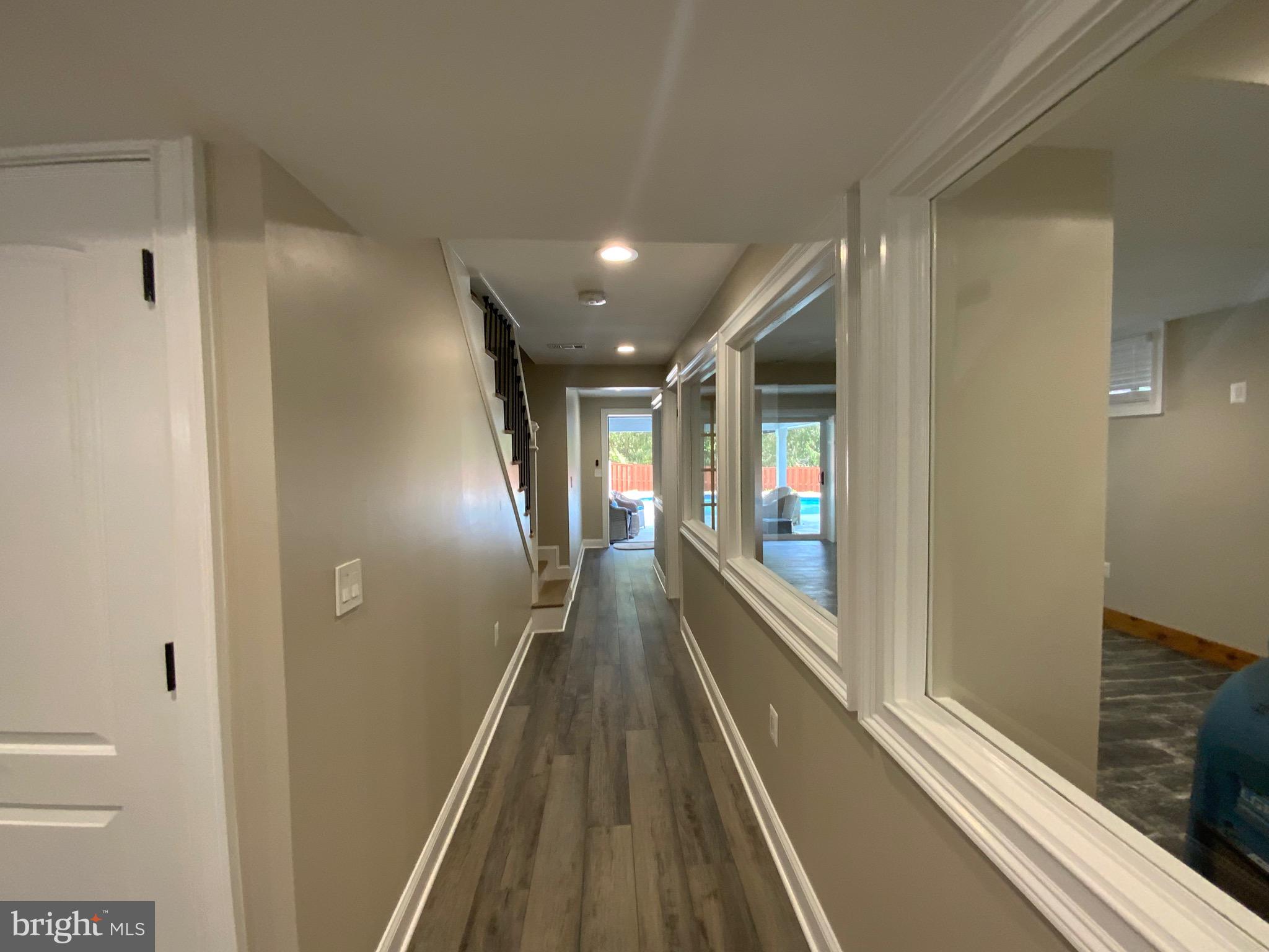 WINDSOR MILL - Residential