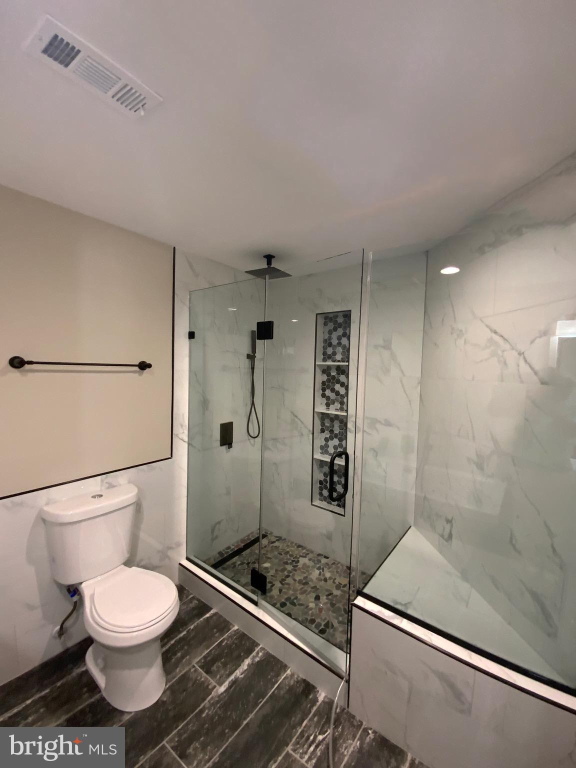 WINDSOR MILL - Residential