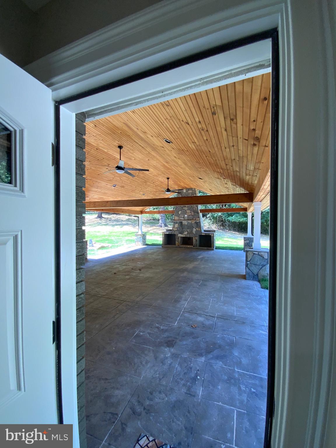 WINDSOR MILL - Residential