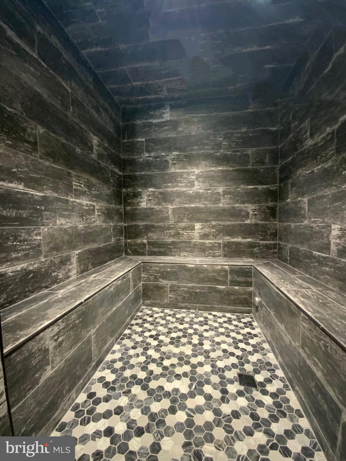 WINDSOR MILL - Residential