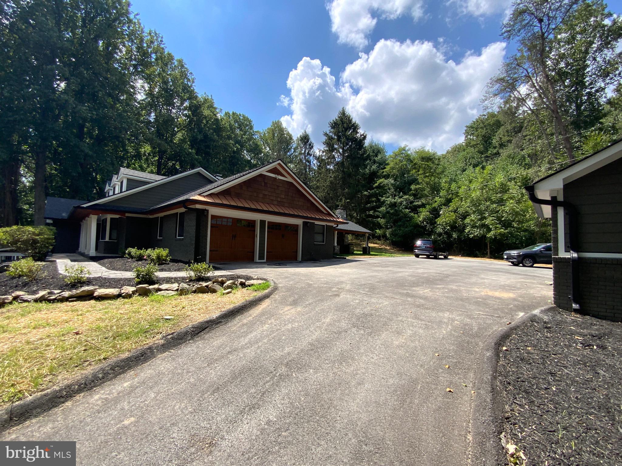 WINDSOR MILL - Residential