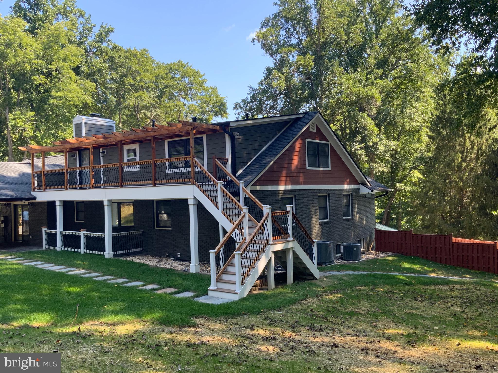 WINDSOR MILL - Residential