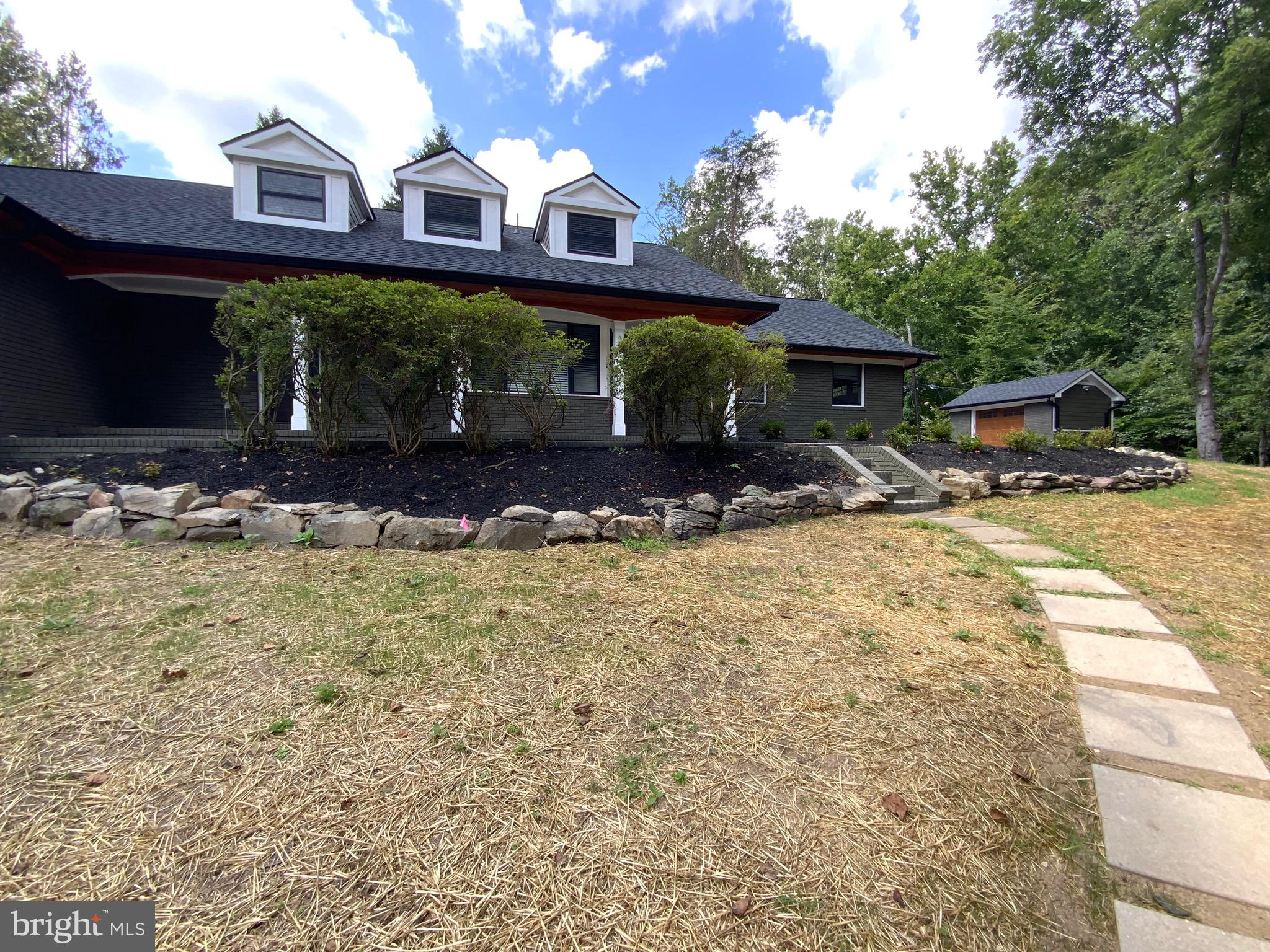 WINDSOR MILL - Residential