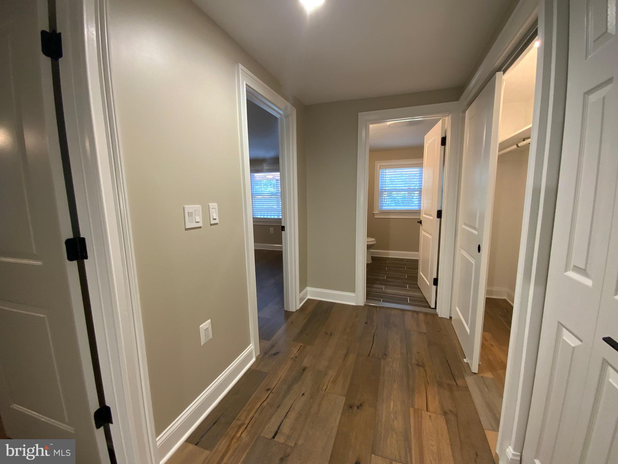 WINDSOR MILL - Residential