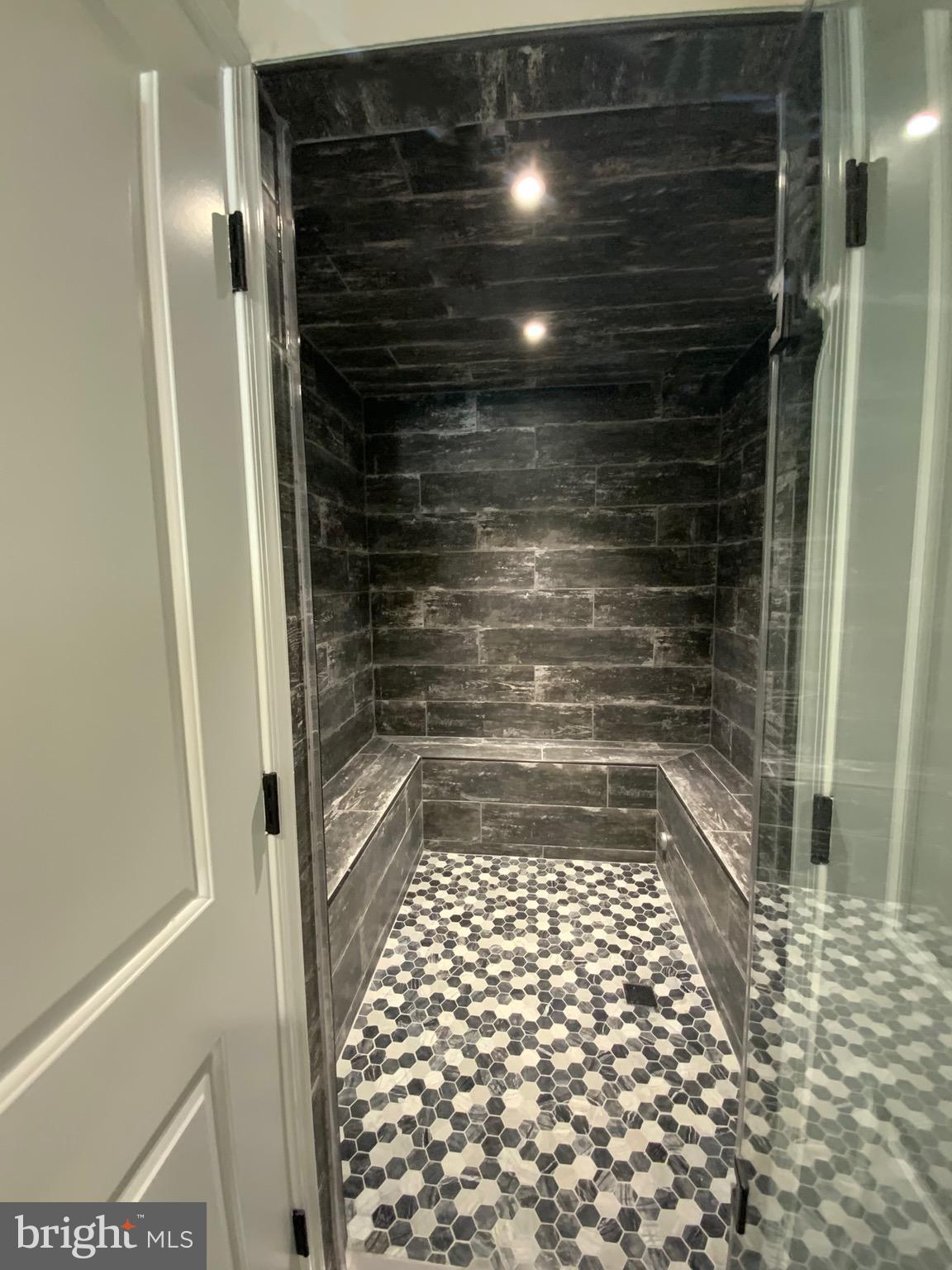 WINDSOR MILL - Residential