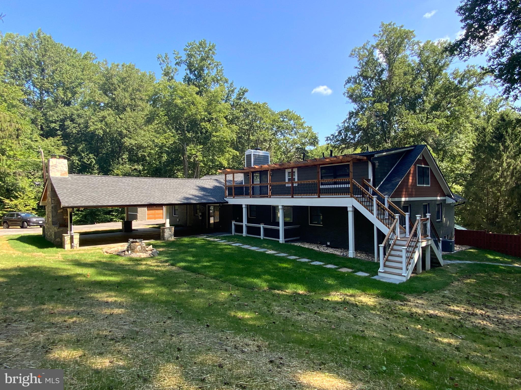 WINDSOR MILL - Residential