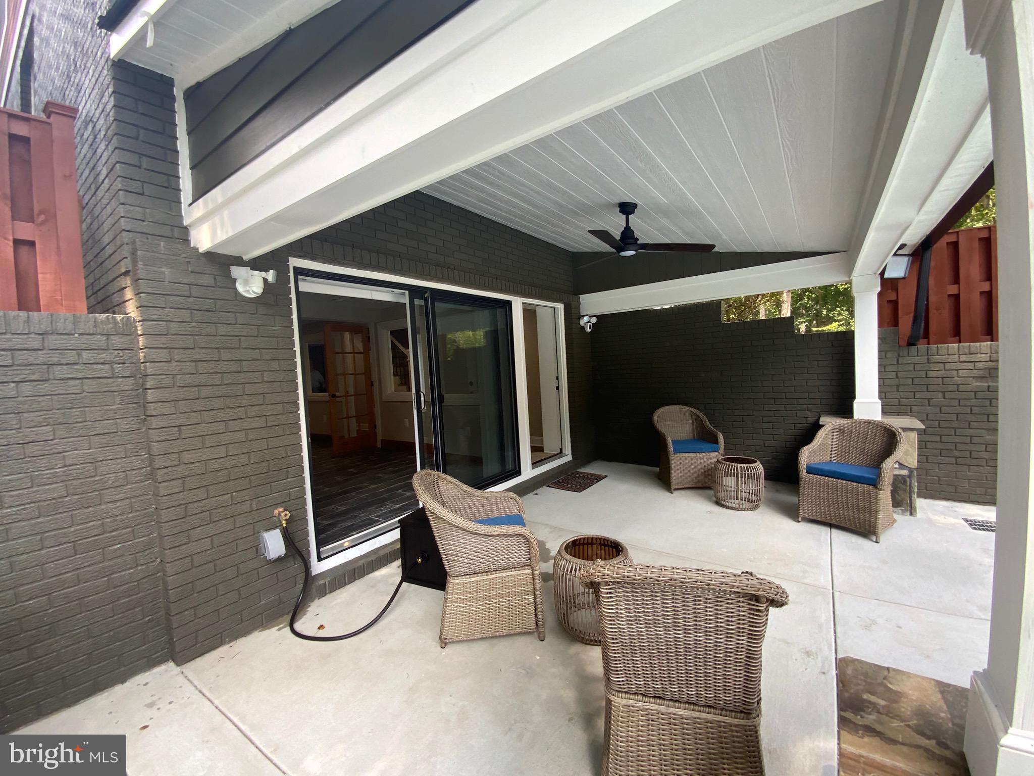 WINDSOR MILL - Residential