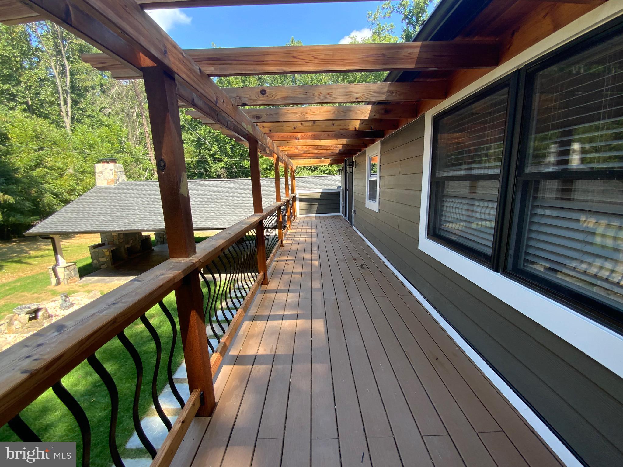 WINDSOR MILL - Residential