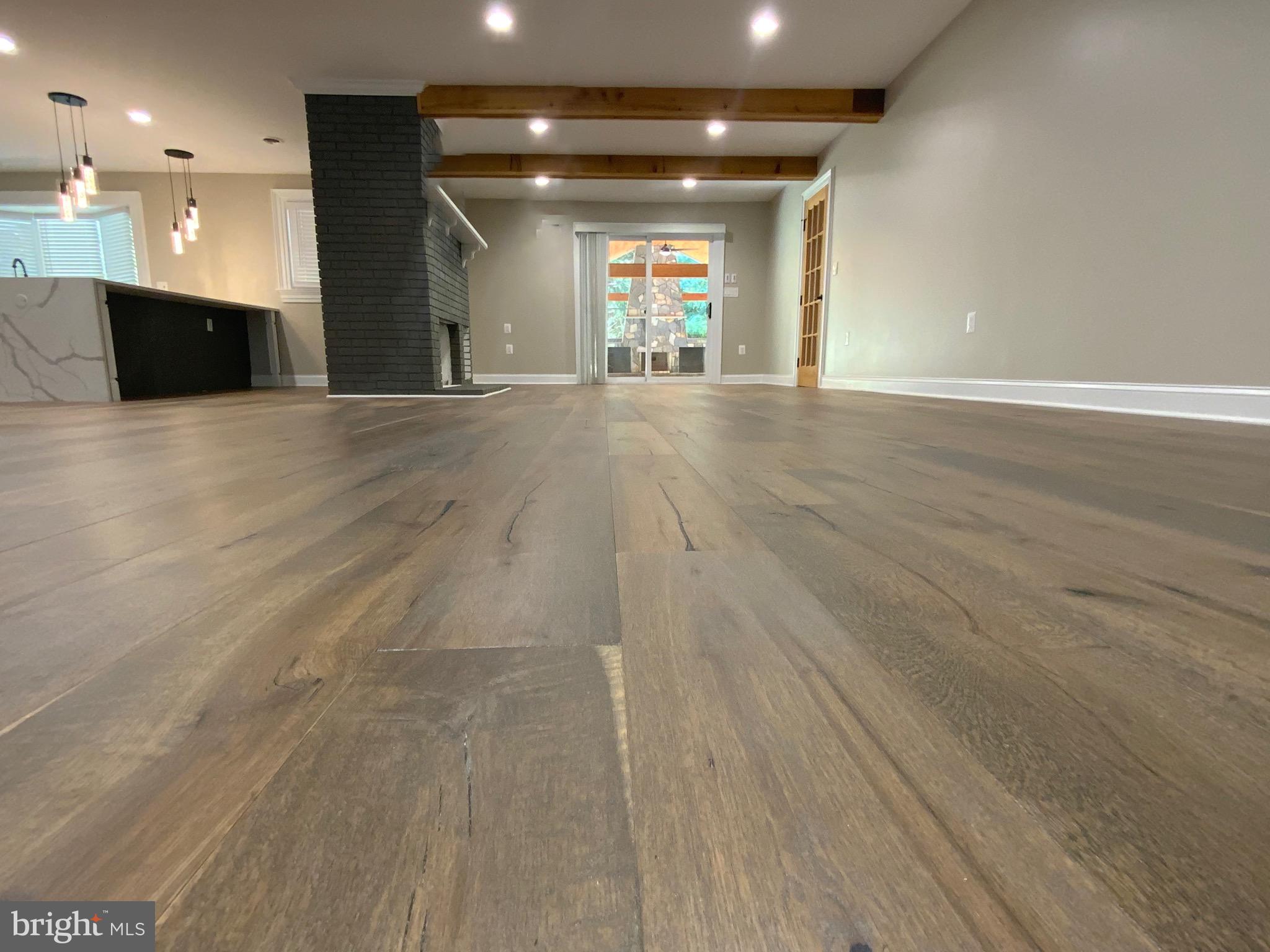 WINDSOR MILL - Residential