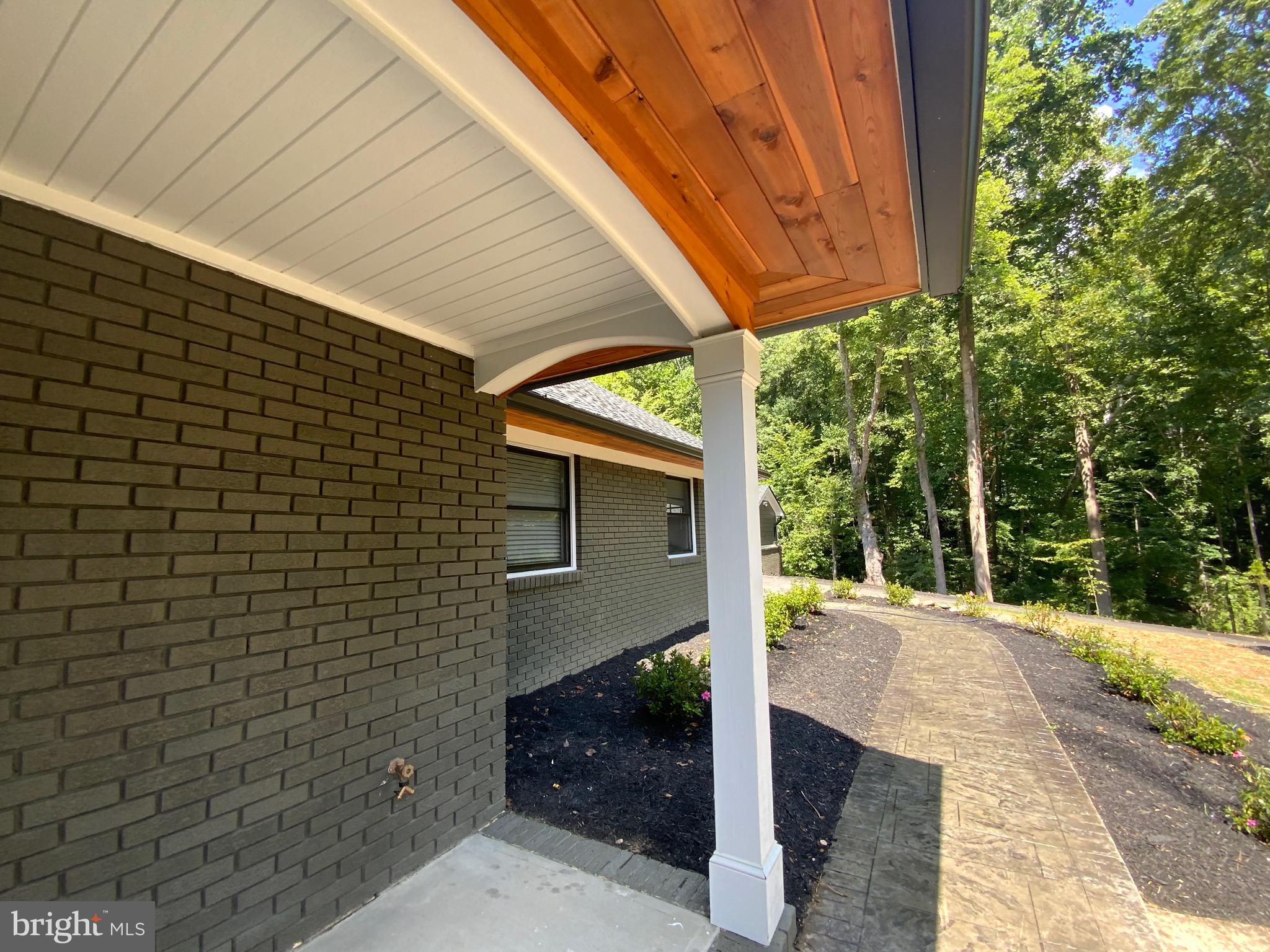 WINDSOR MILL - Residential