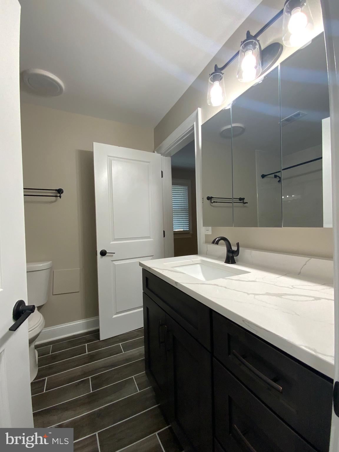 WINDSOR MILL - Residential