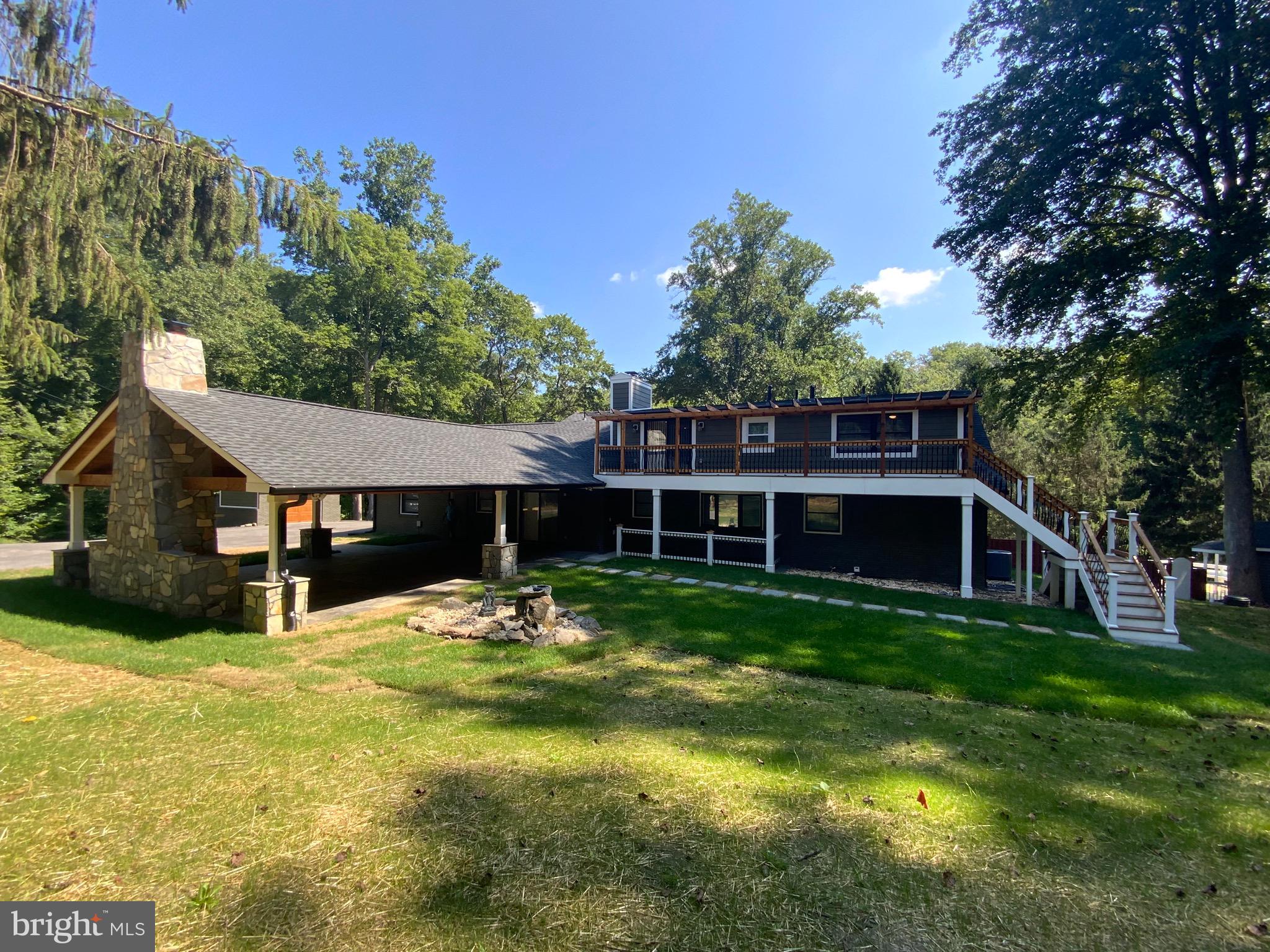 WINDSOR MILL - Residential