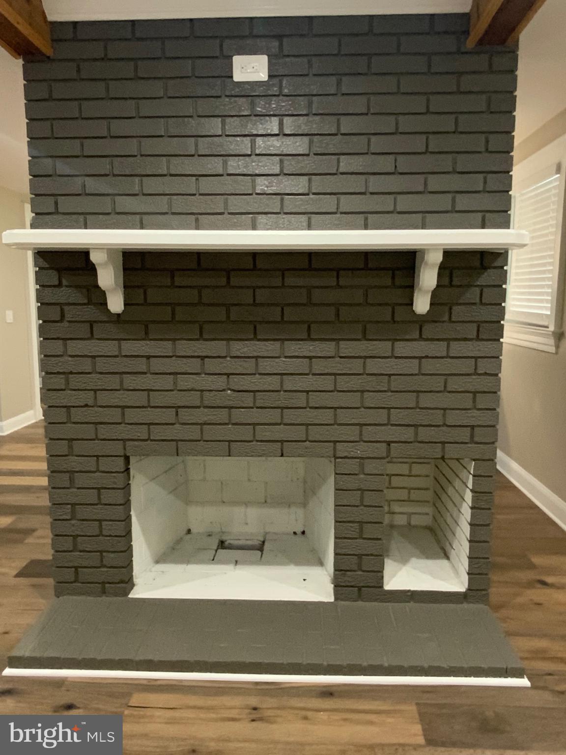 WINDSOR MILL - Residential