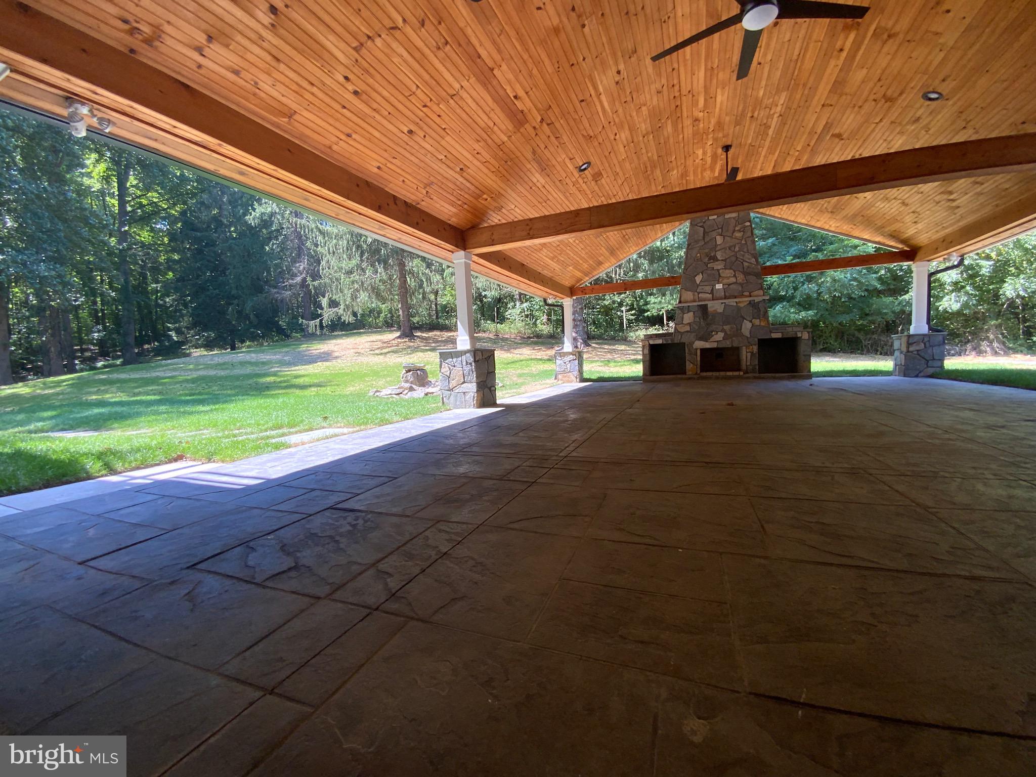 WINDSOR MILL - Residential