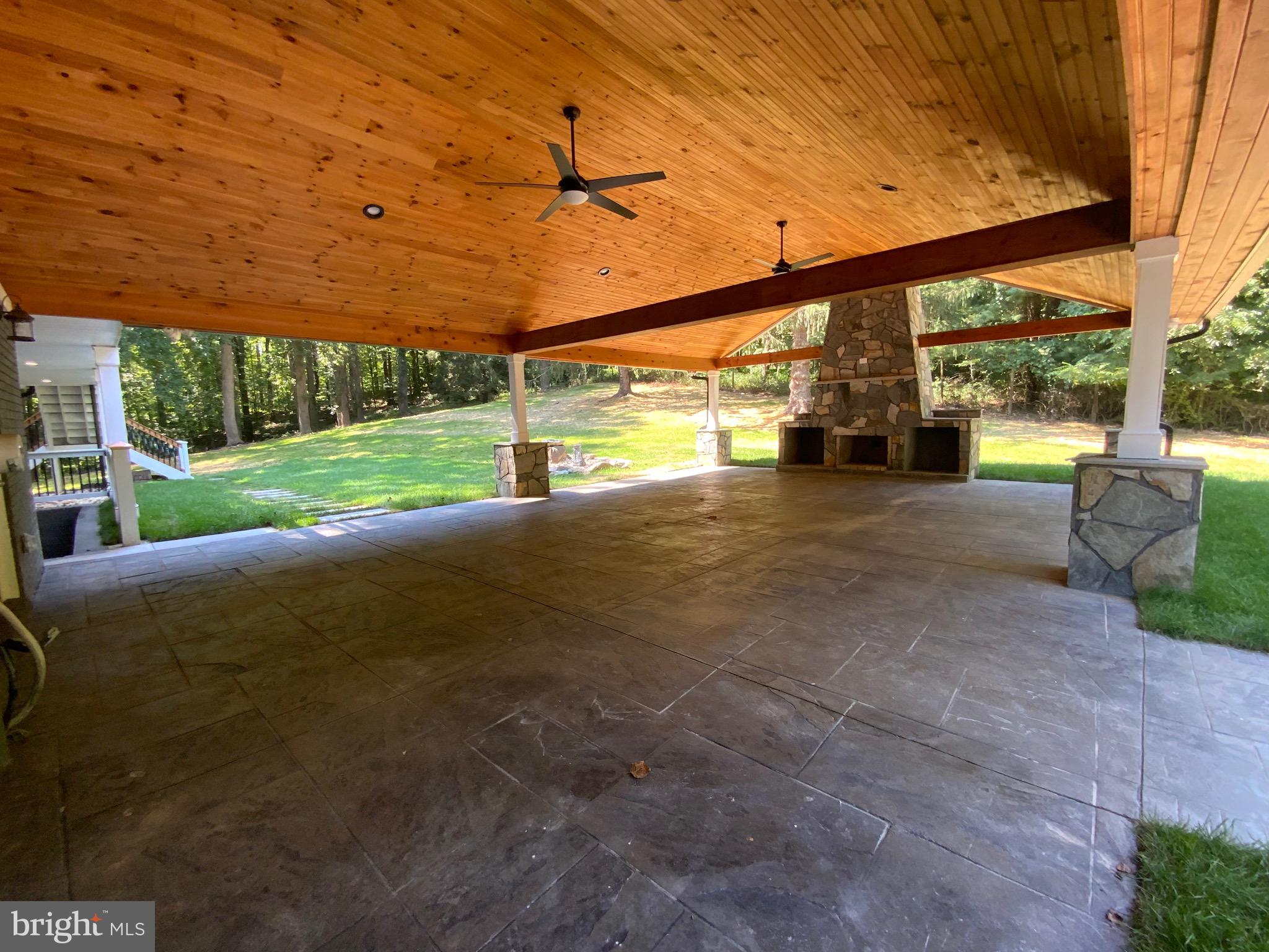 WINDSOR MILL - Residential