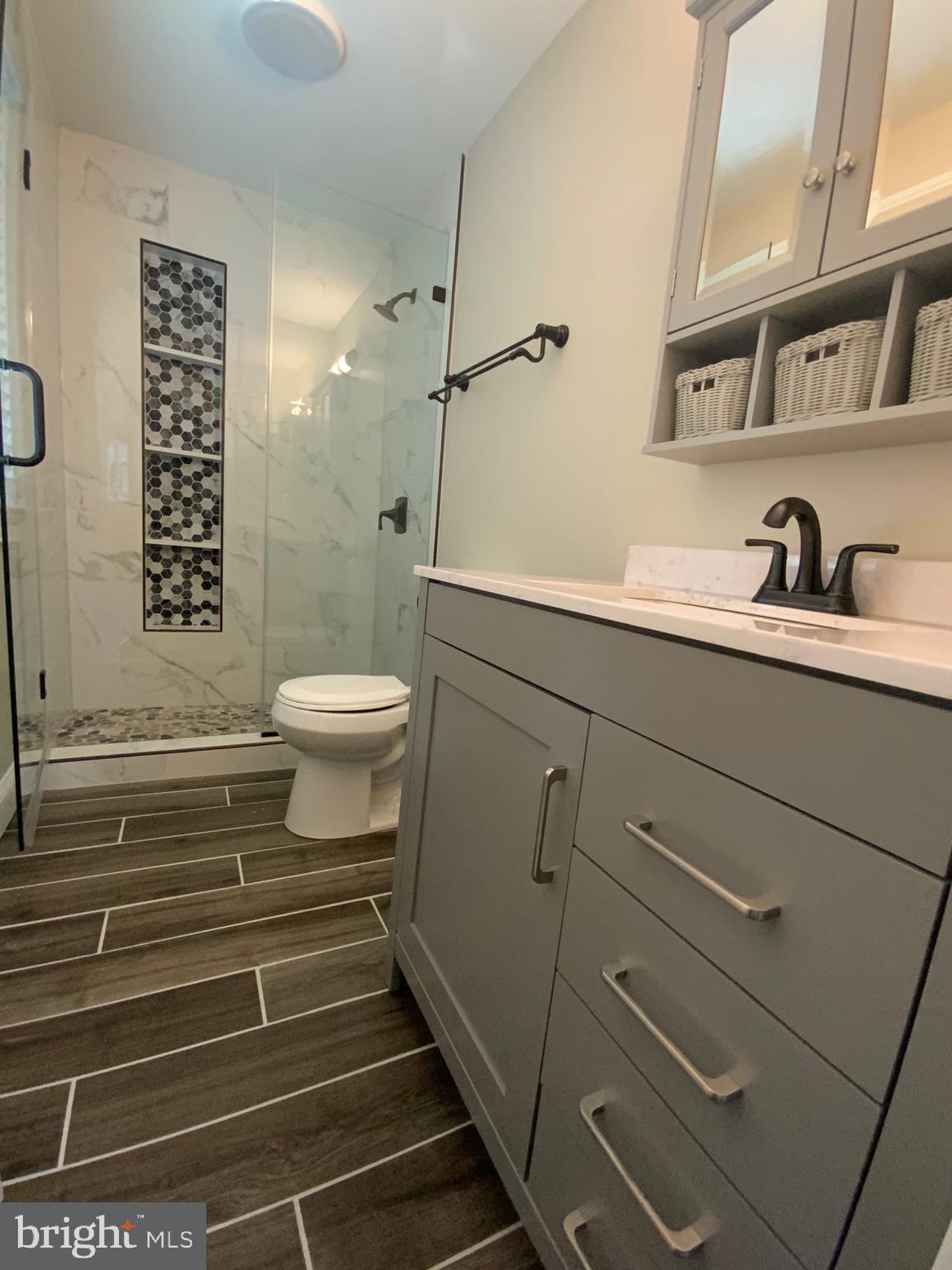 WINDSOR MILL - Residential