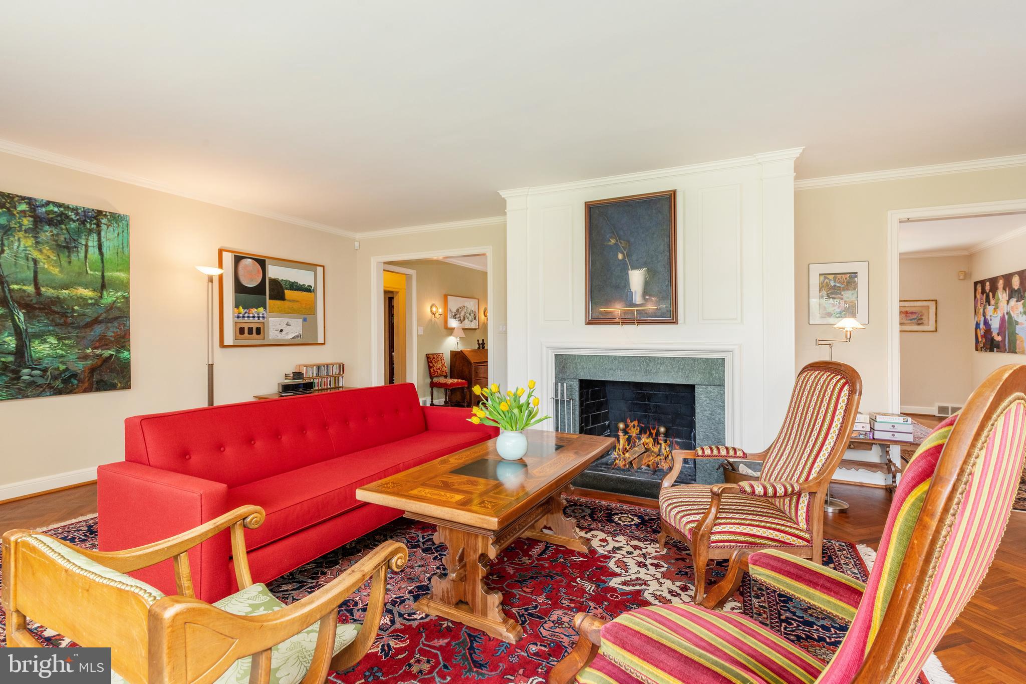 CHESTNUT HILL - Residential