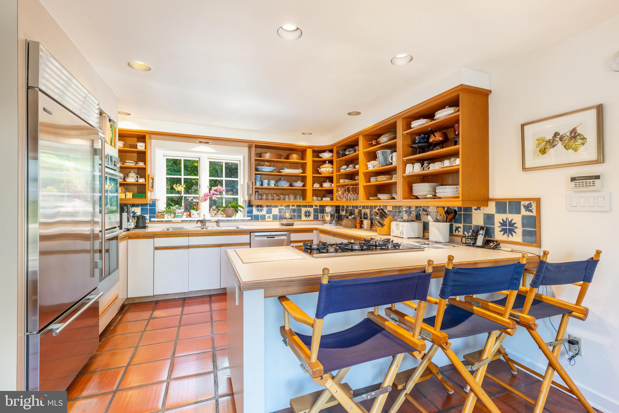 CHESTNUT HILL - Residential