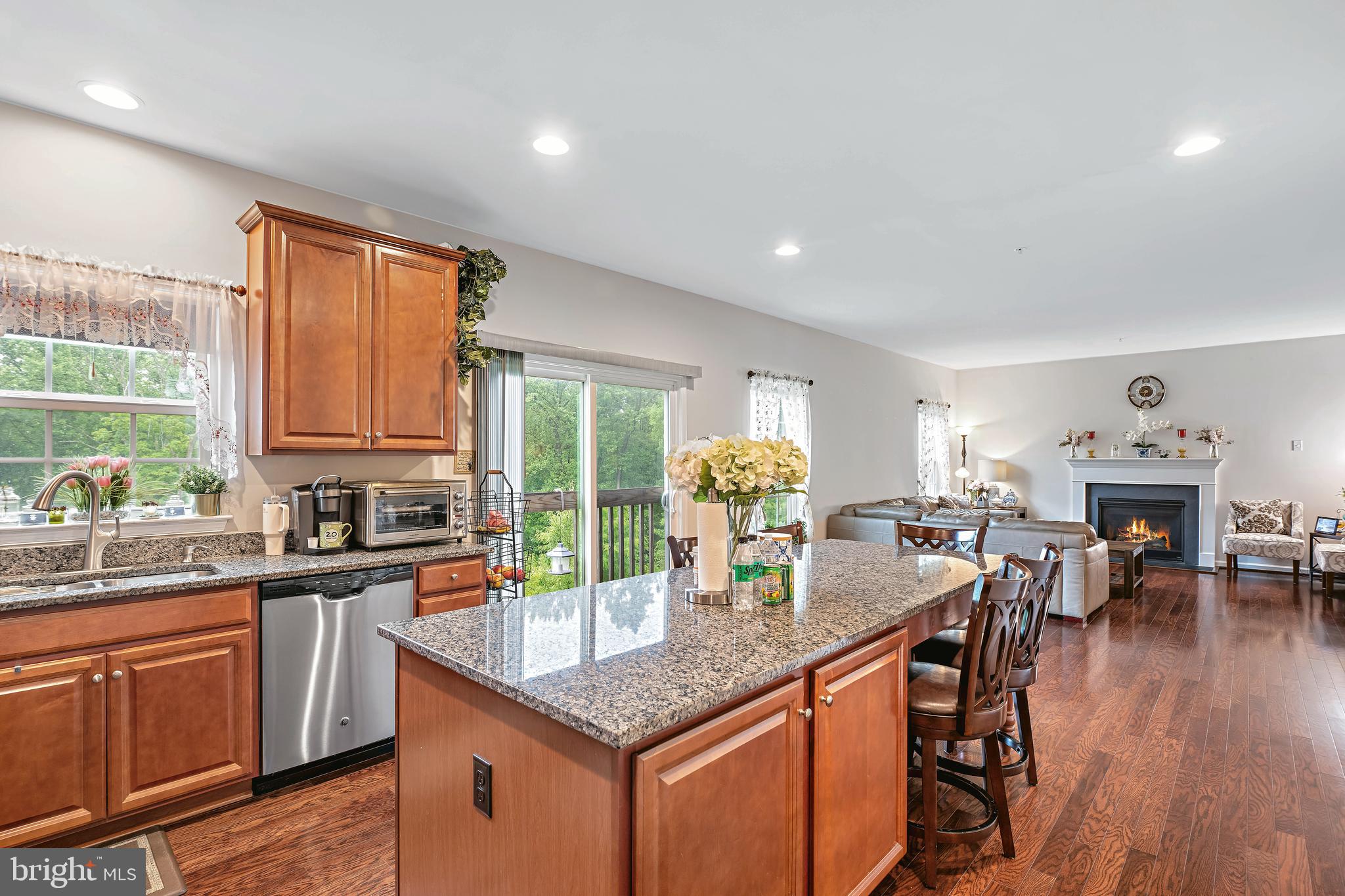 FIELDCREST - Residential