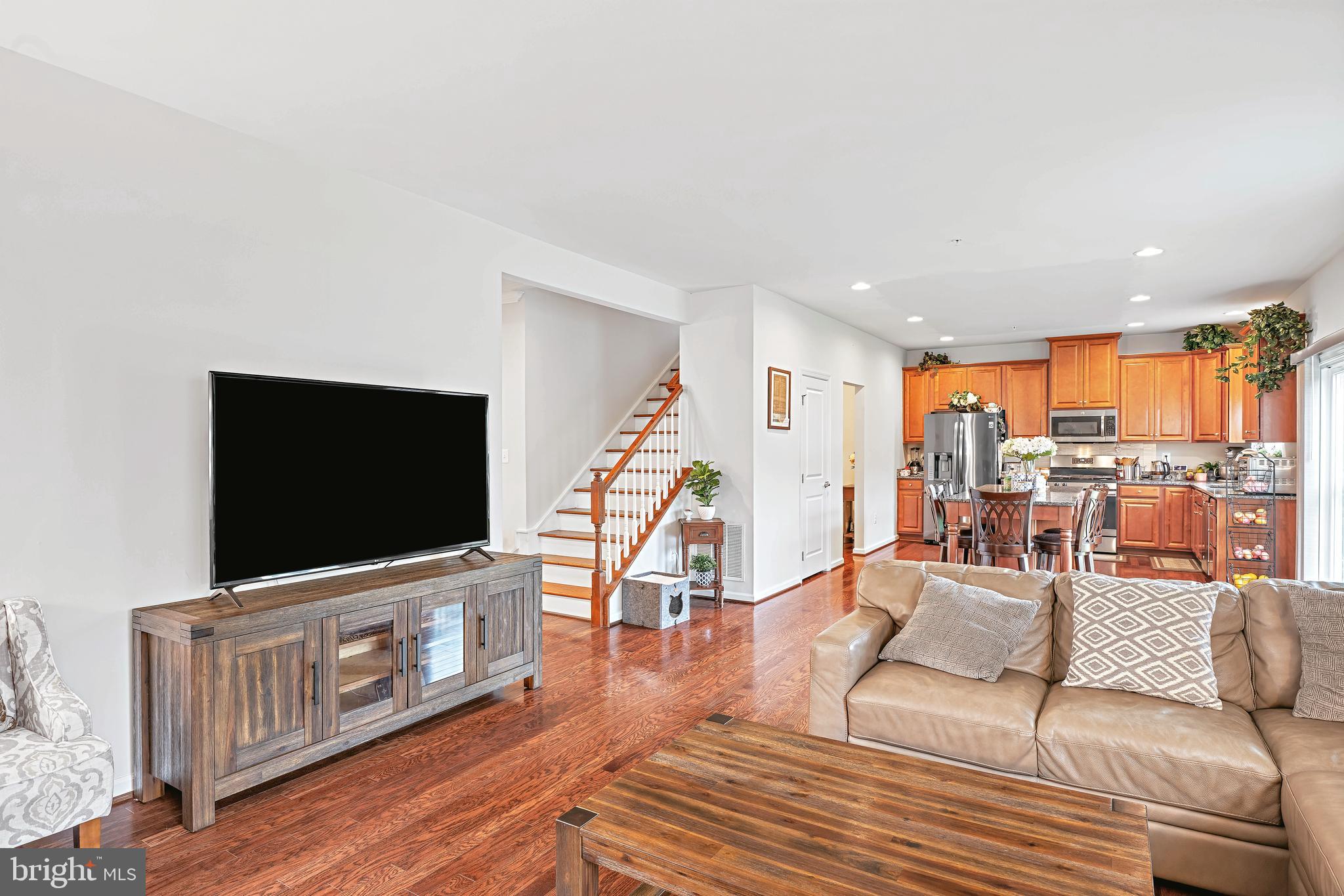 FIELDCREST - Residential