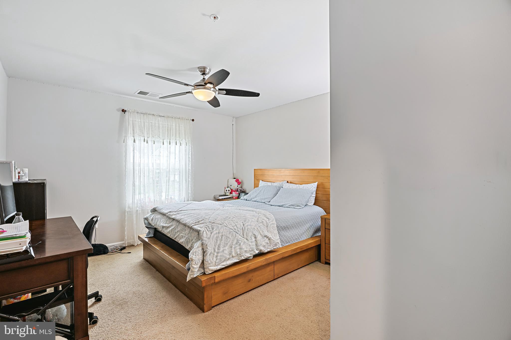 FIELDCREST - Residential