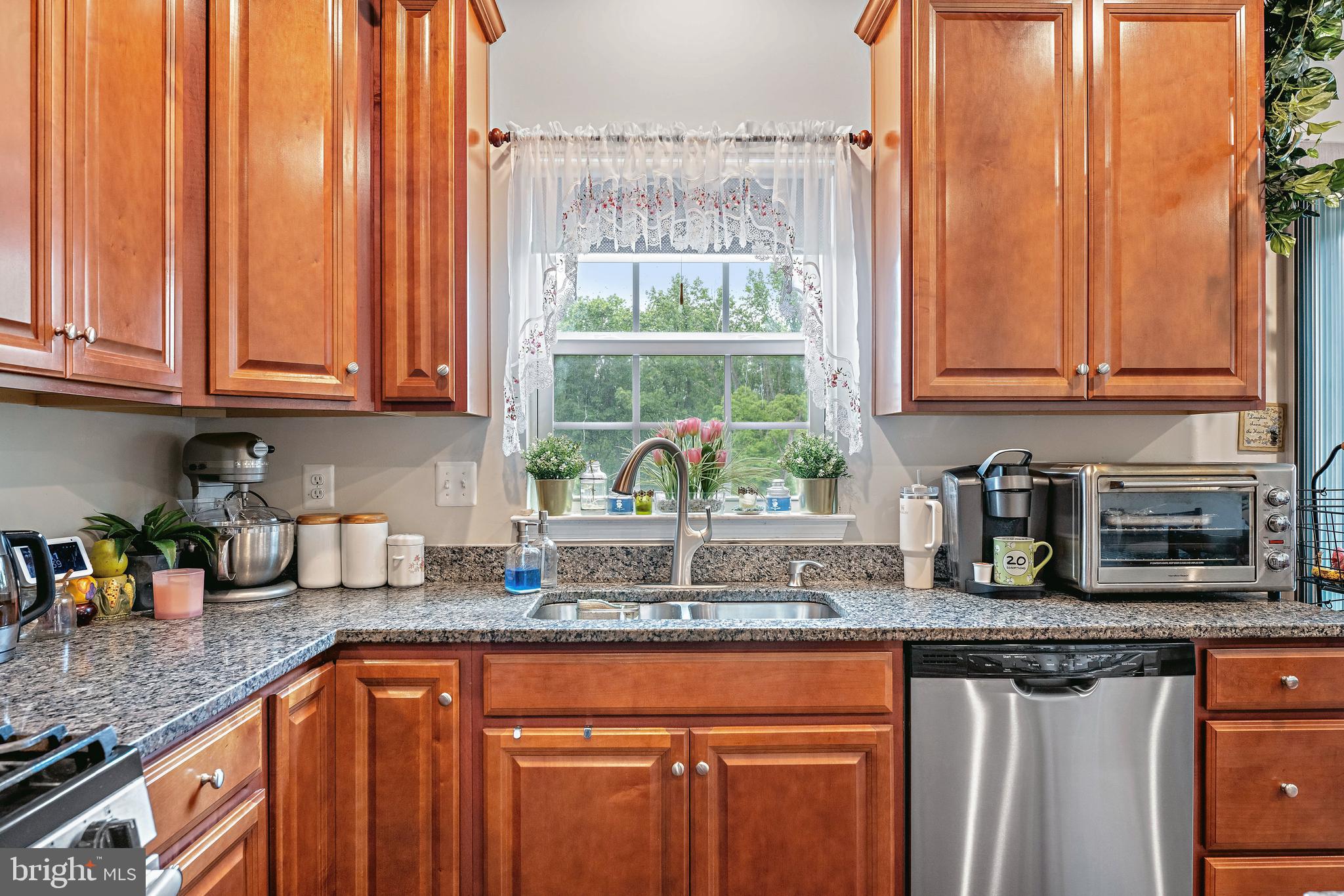 FIELDCREST - Residential