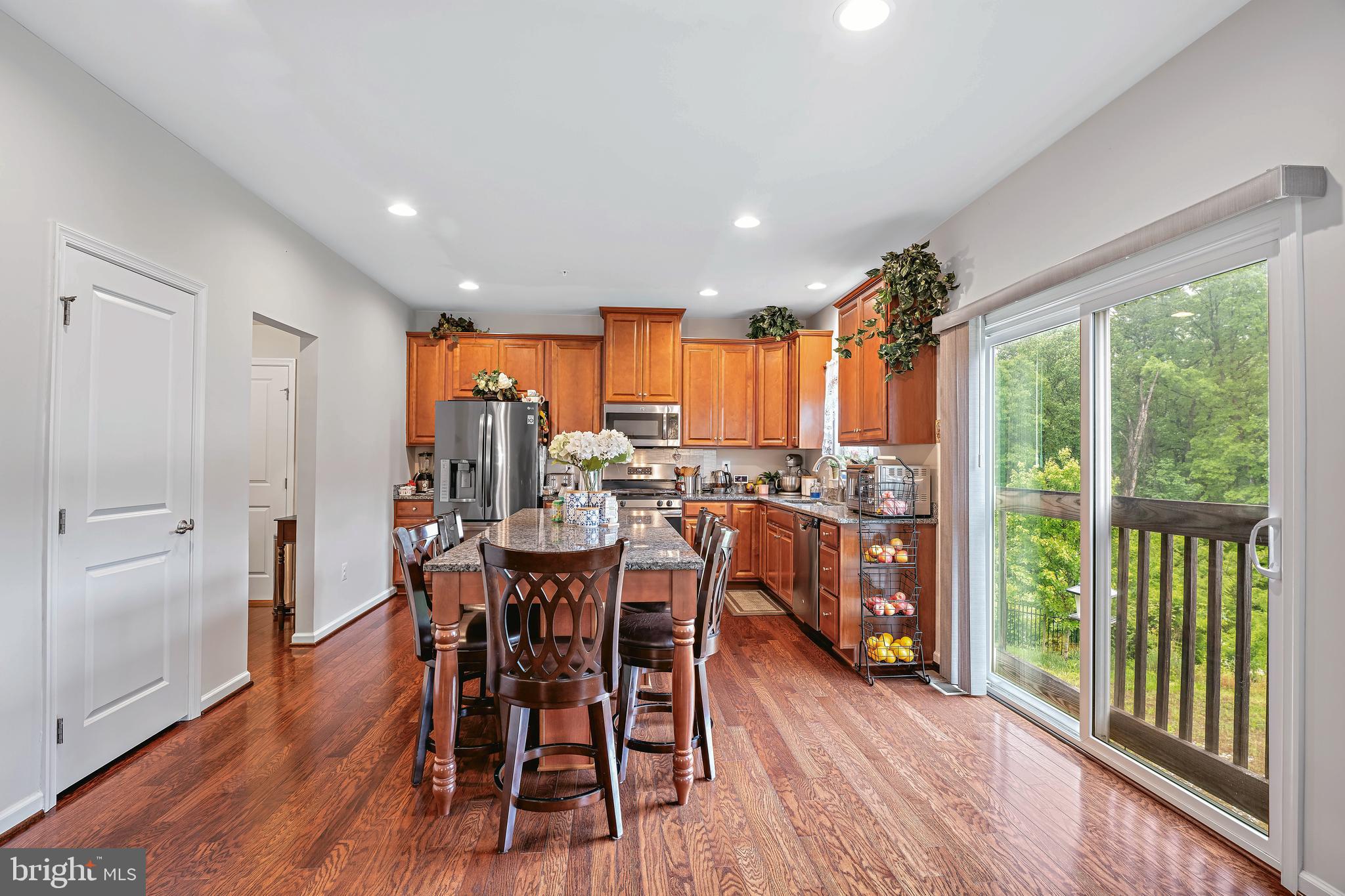 FIELDCREST - Residential