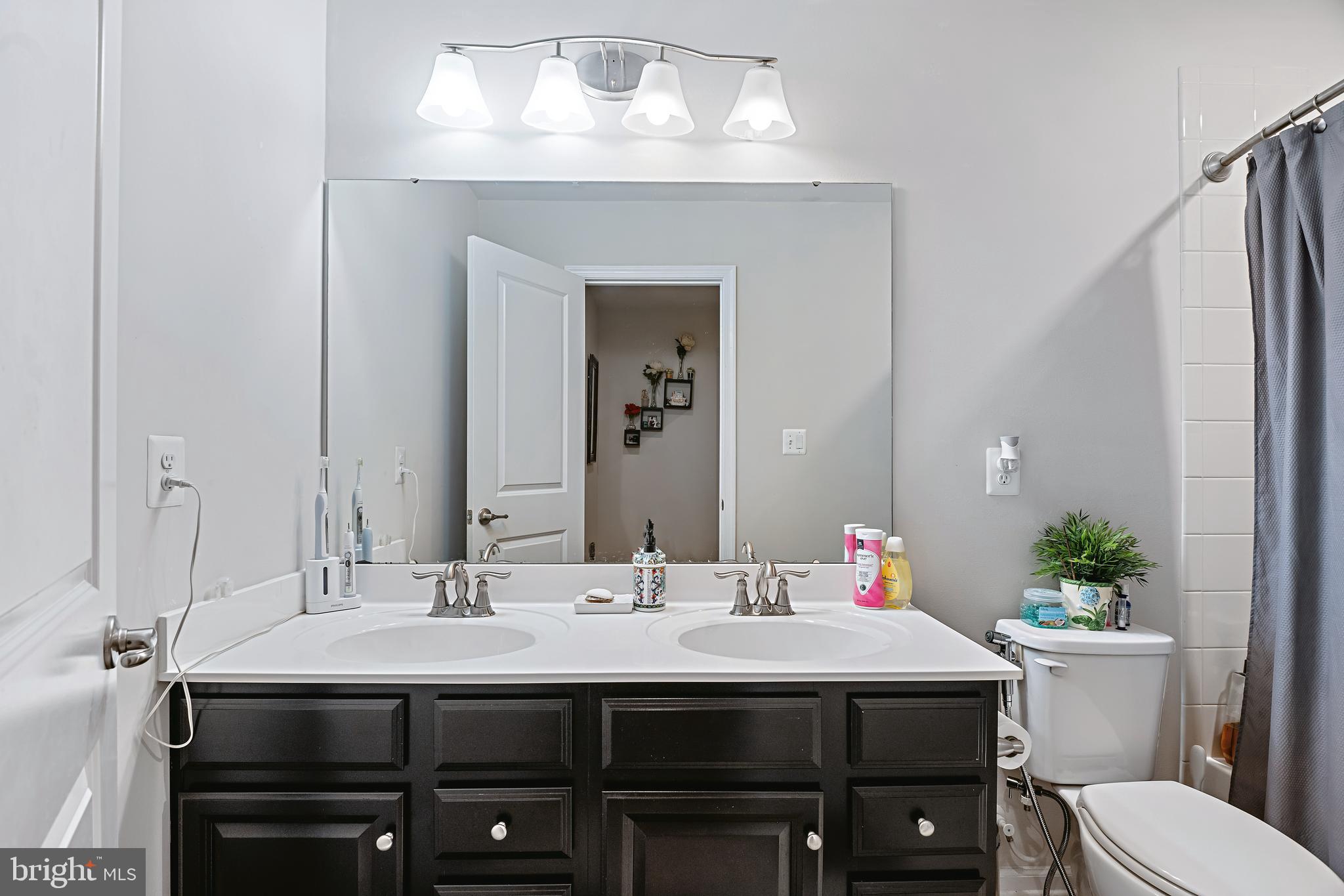 FIELDCREST - Residential