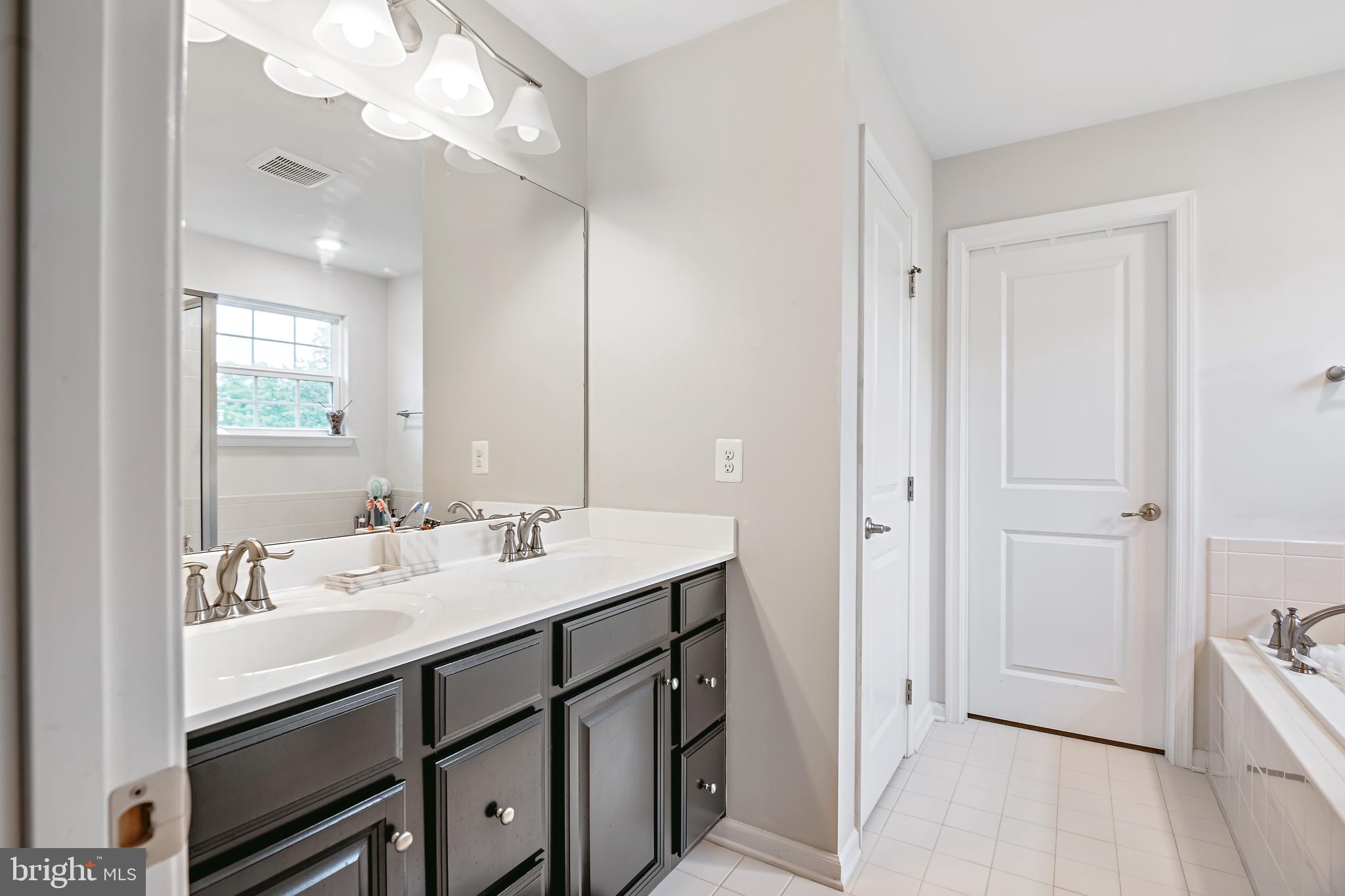 FIELDCREST - Residential