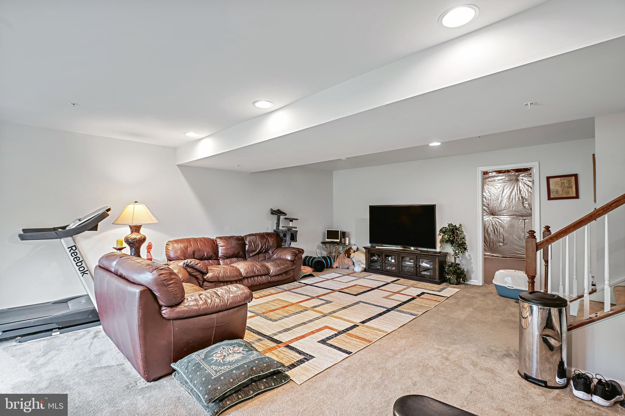 FIELDCREST - Residential