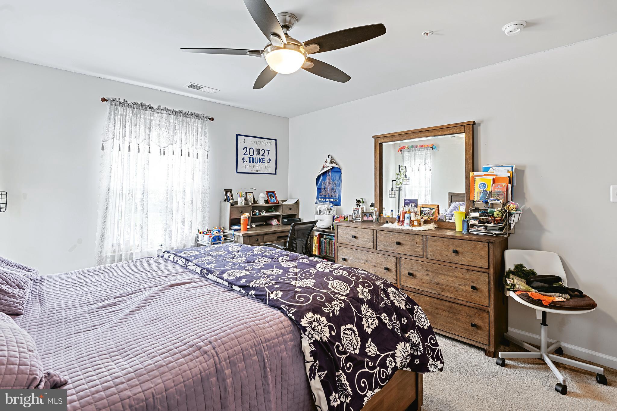 FIELDCREST - Residential