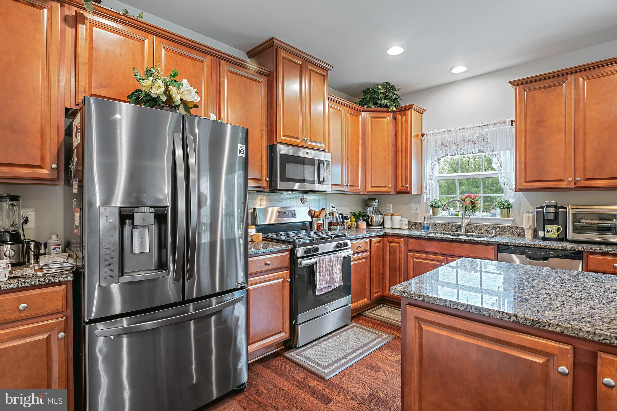 FIELDCREST - Residential