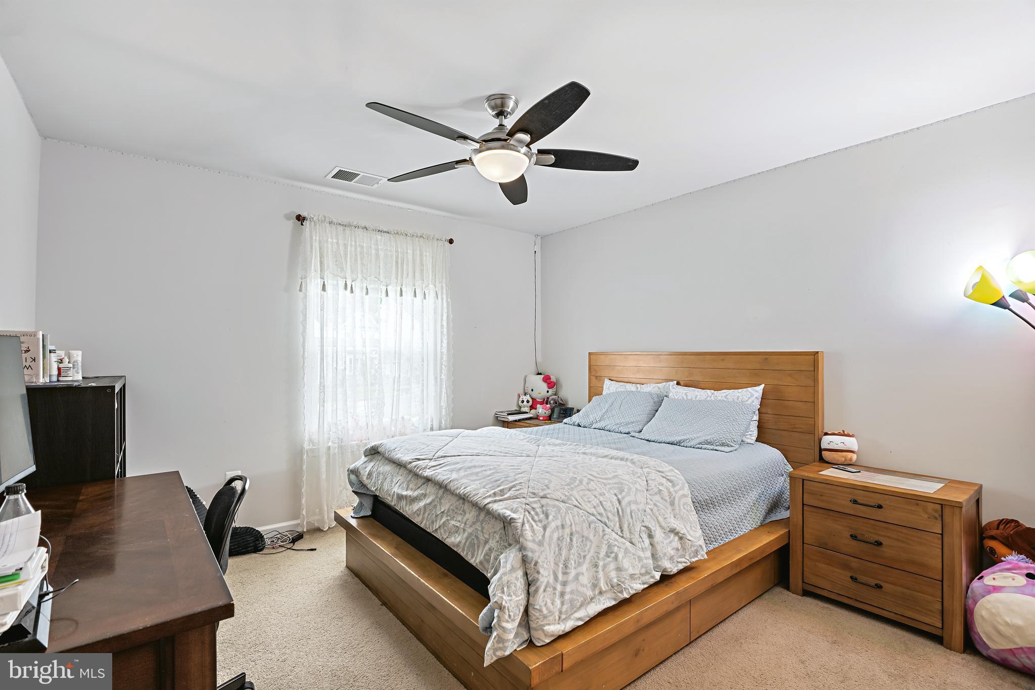 FIELDCREST - Residential