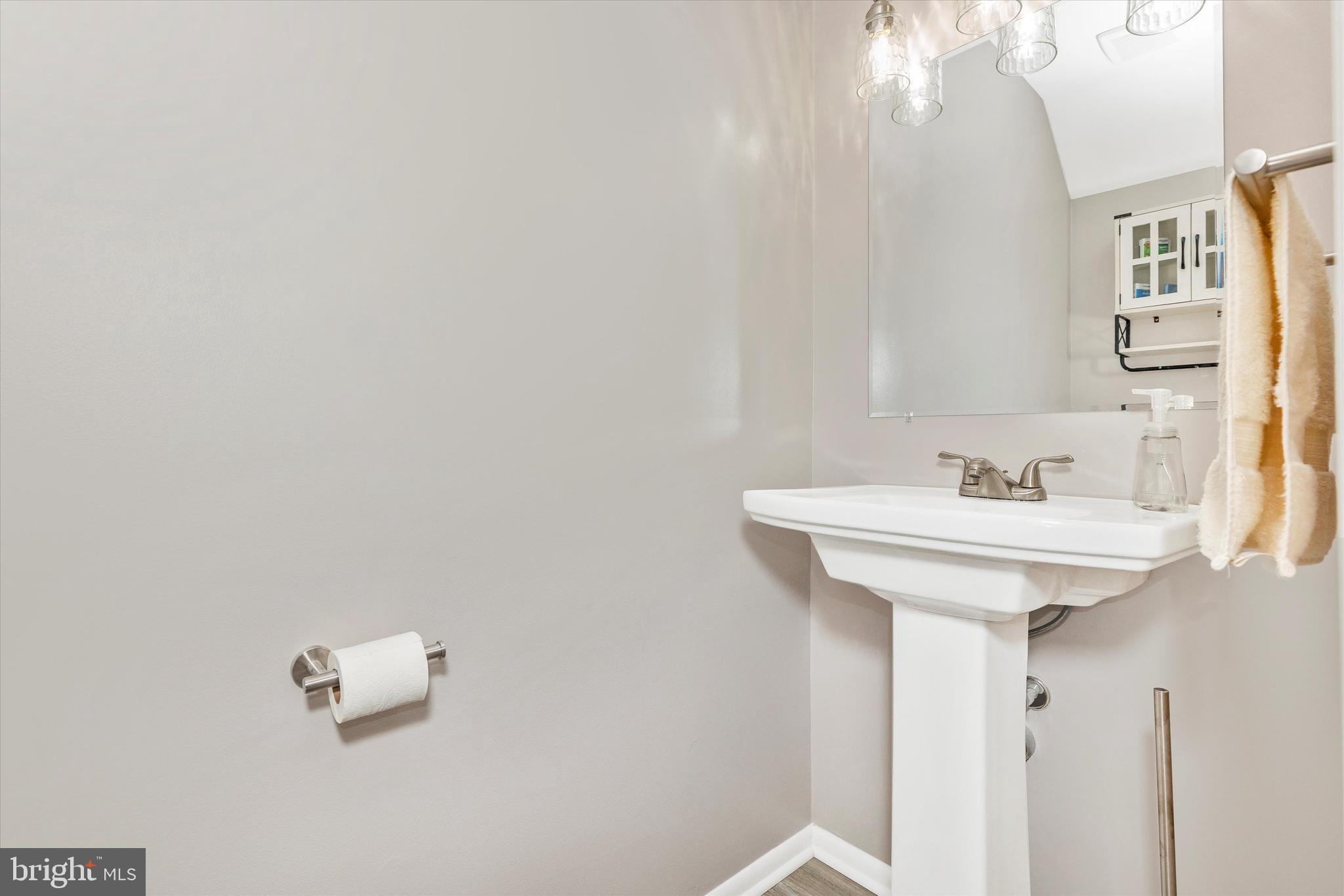 MOUNTAIN VILLAGE - Residential