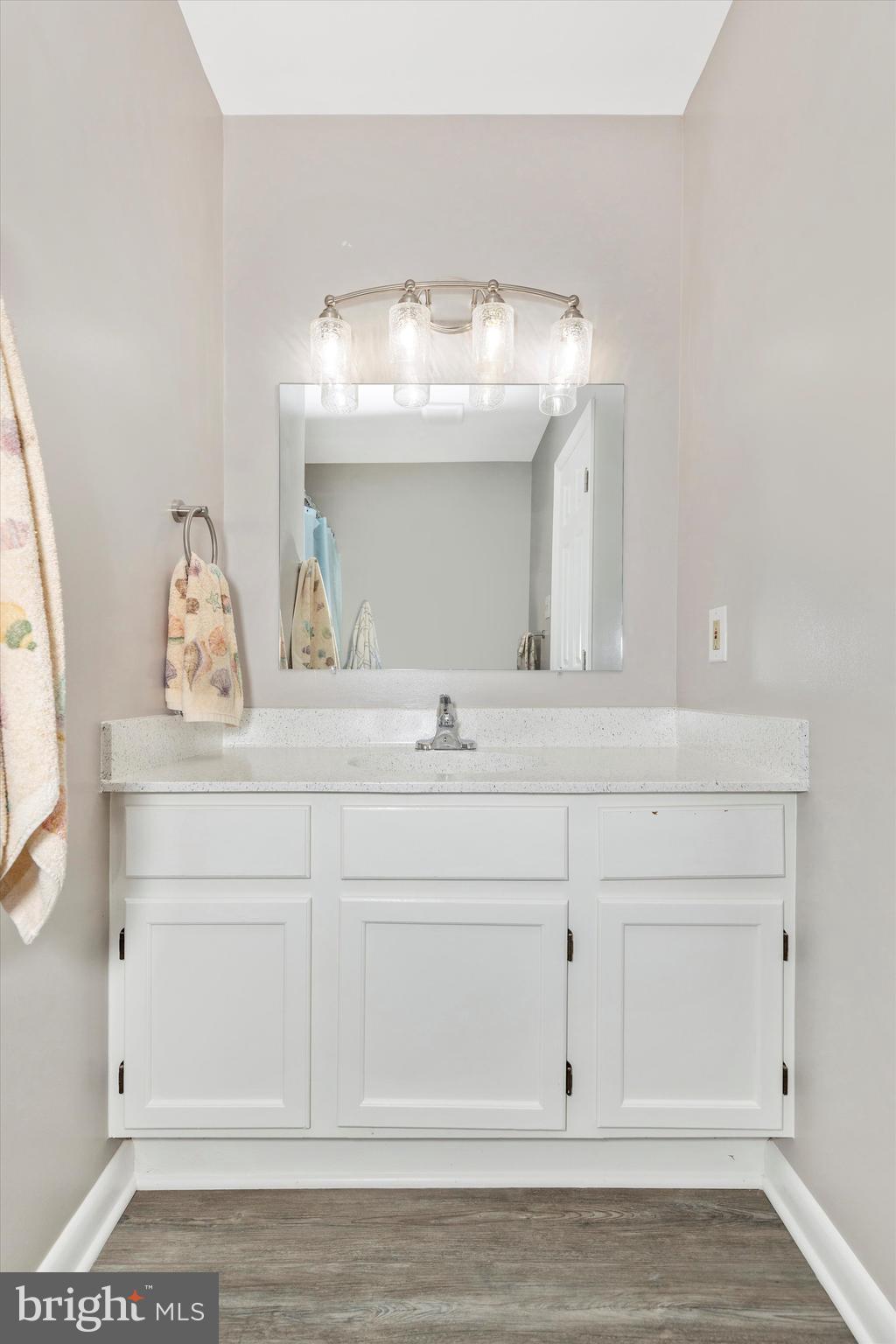 MOUNTAIN VILLAGE - Residential