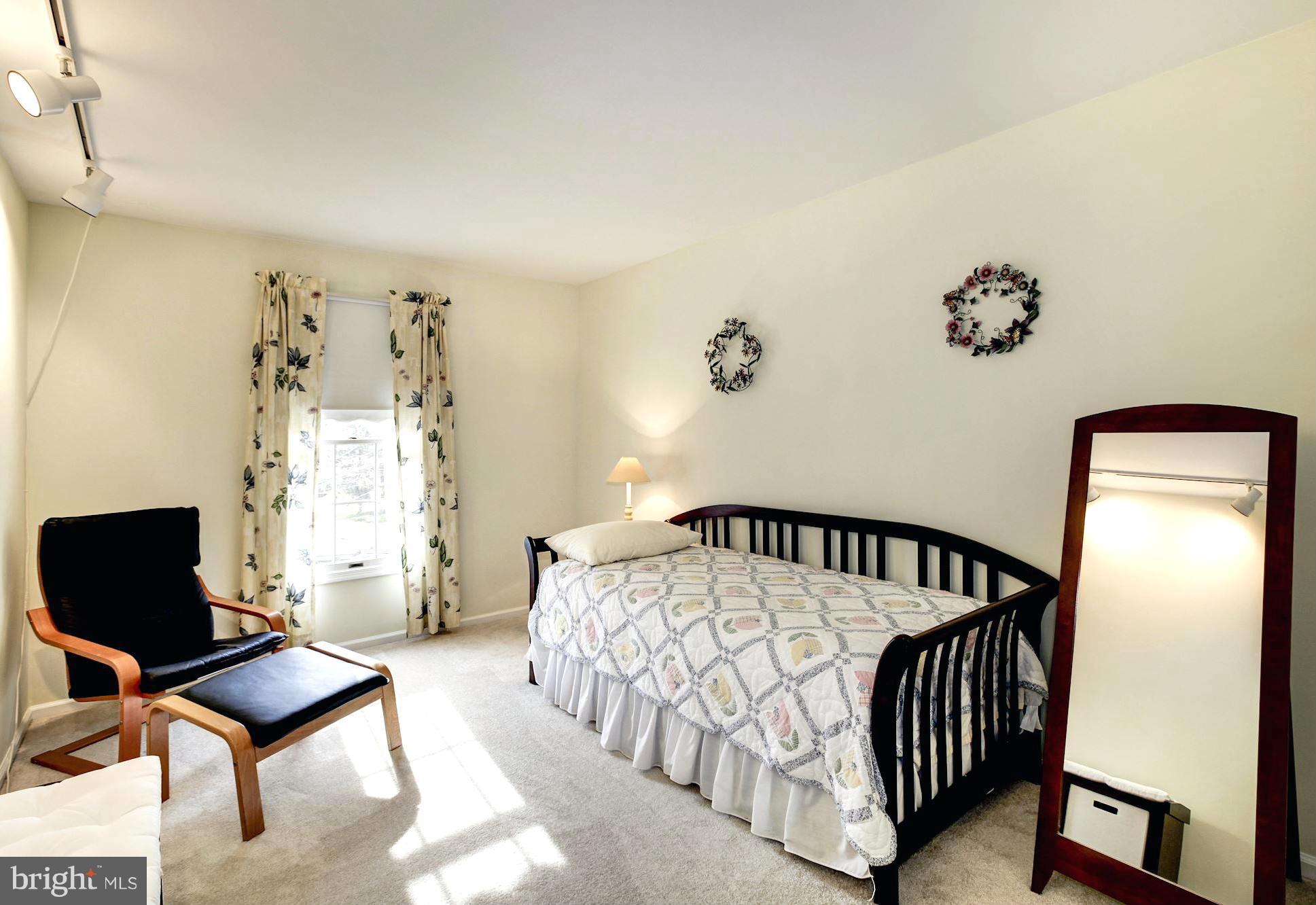 SHIPLEYS CHOICE - Residential