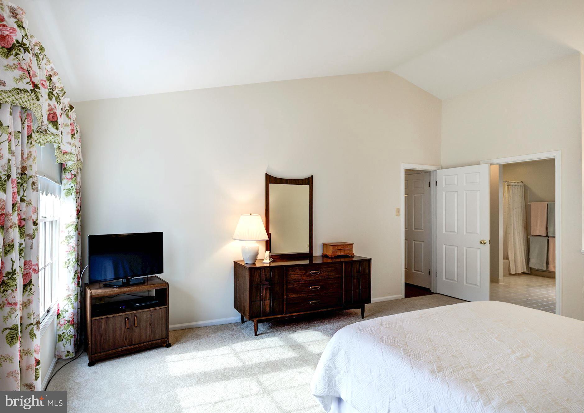 SHIPLEYS CHOICE - Residential