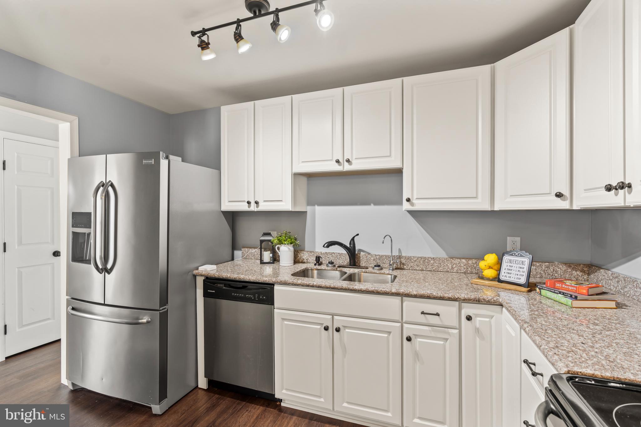 SOUTH HAGERSTOWN - Residential