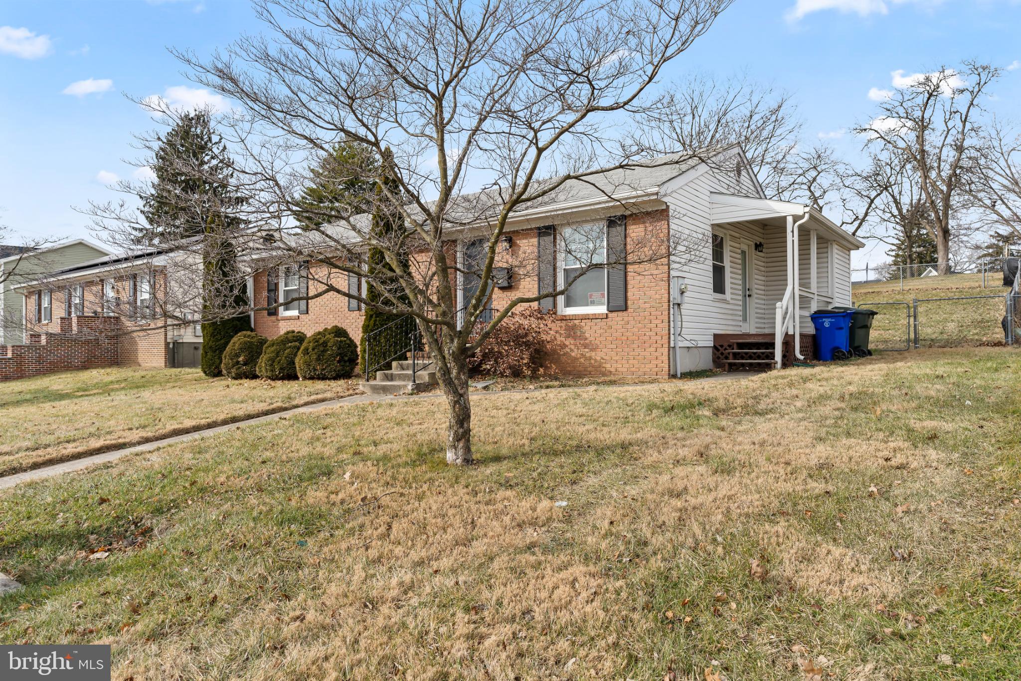 SOUTH HAGERSTOWN - Residential