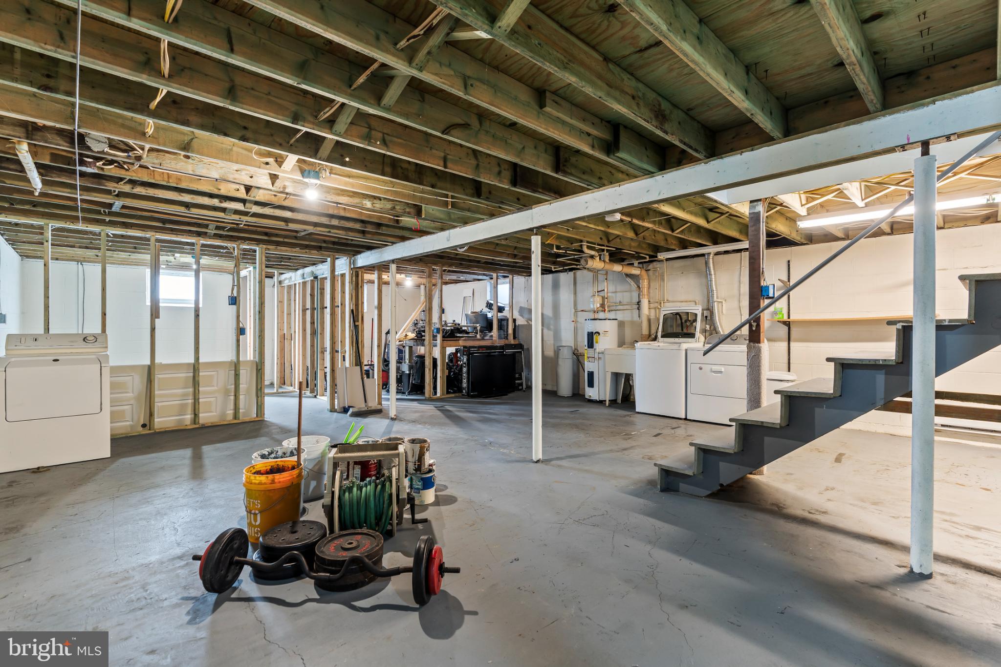 SOUTH HAGERSTOWN - Residential