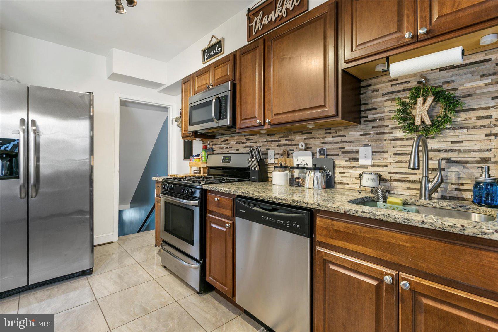 CHARLESMONT - Residential