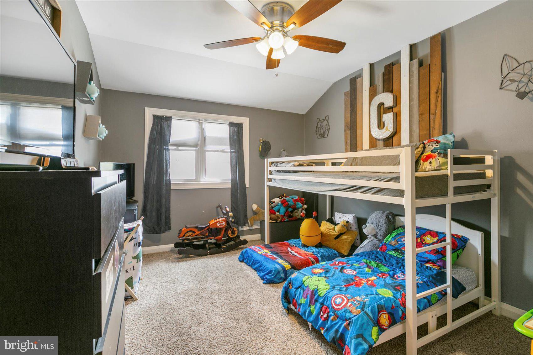 CHARLESMONT - Residential