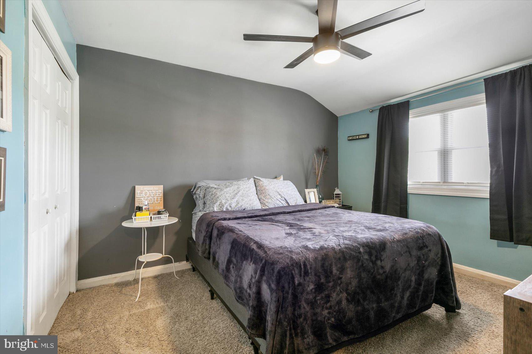 CHARLESMONT - Residential