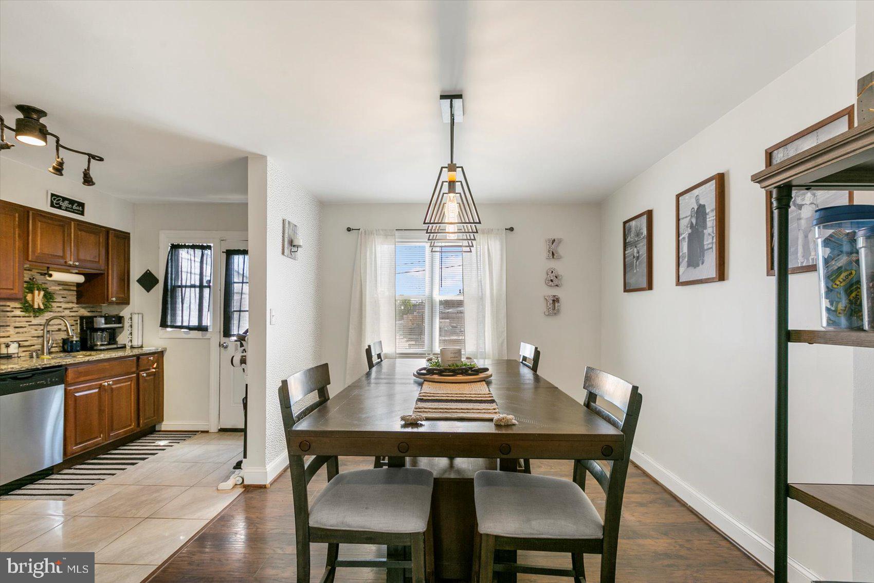 CHARLESMONT - Residential