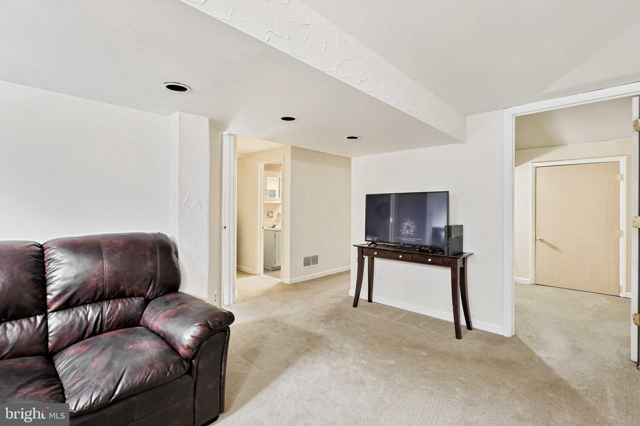 CARNEY HEIGHTS - Residential