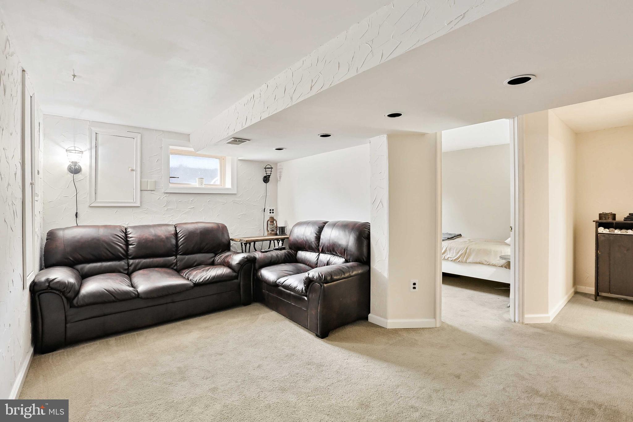 CARNEY HEIGHTS - Residential