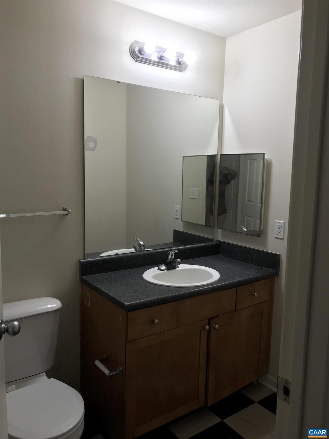 EAGLES LANDING - Residential