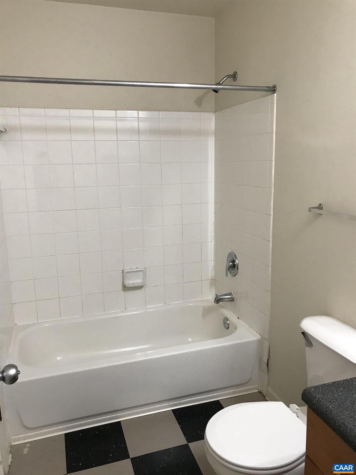 EAGLES LANDING - Residential