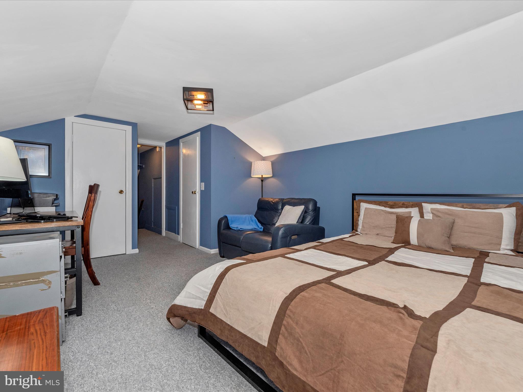 DAMASCUS OUTSIDE - Residential