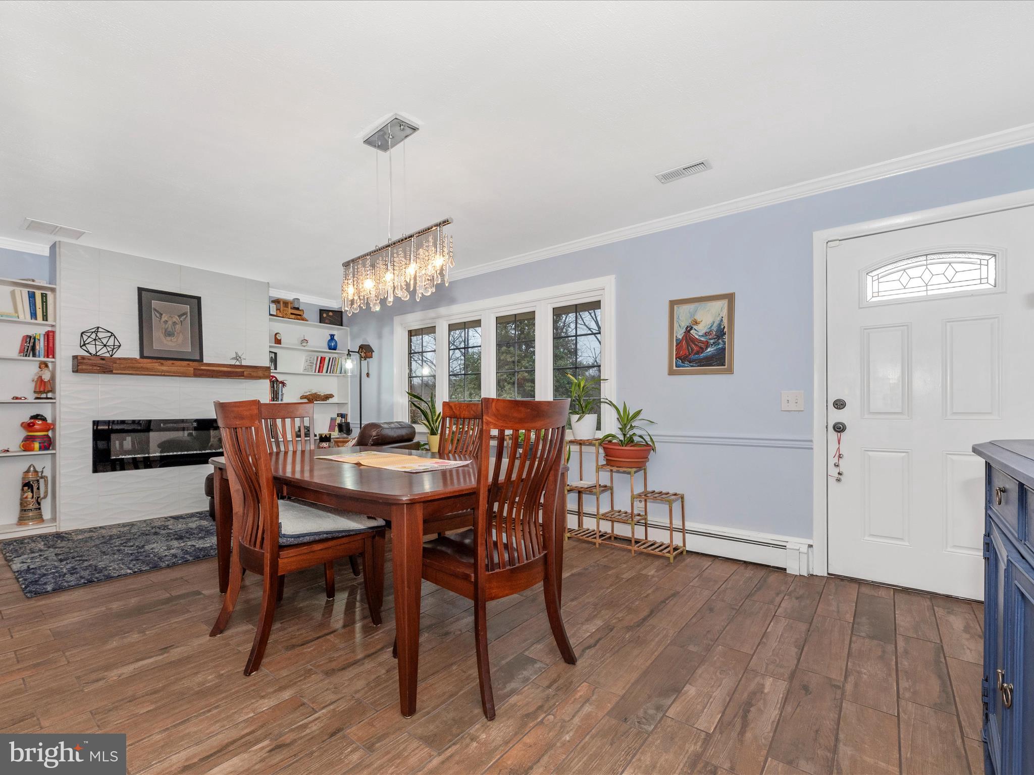 DAMASCUS OUTSIDE - Residential